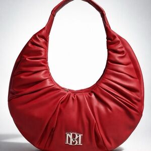 🎄Perfect Christmas gift Red BADGLEY MISCHKA Shoulder bag-NWT🎄